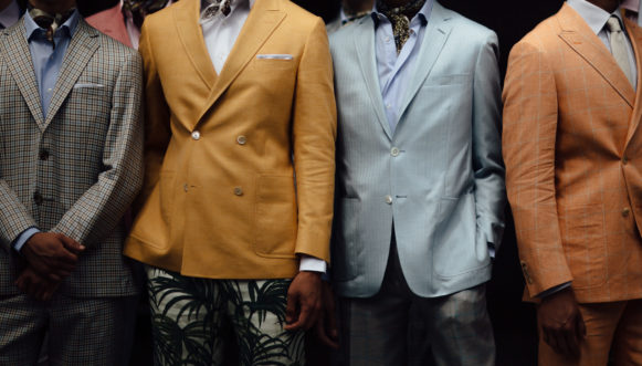 SUIT YOURSELF: HOW TO CHOOSE THE RIGHT SUIT FABRIC FOR YOU