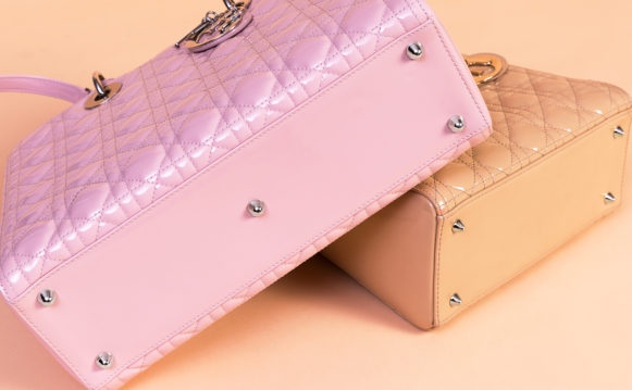 HOW TO TELL IF YOUR LADY DIOR BAG IS THE REAL THING
