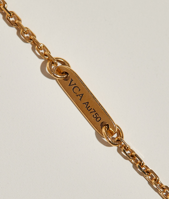 Van Cleef & Arpels Brand & Gold Marking "VCA Au750"